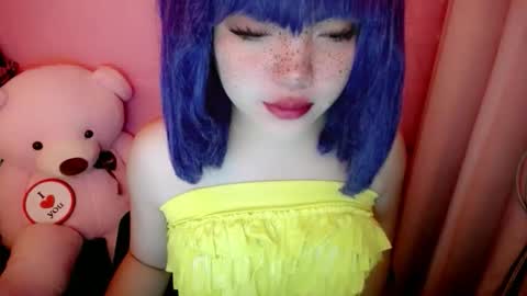 cute online show from 05.15.26
