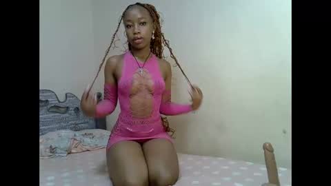 Snapshot of aurorabarbie chatting on 11.03.25 Aurora online show from 11.03.25