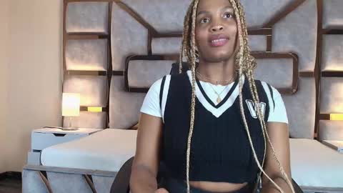 Ariana online show from 11.27.25