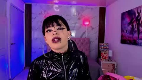 Aurora Diaz online show from 12.16.25