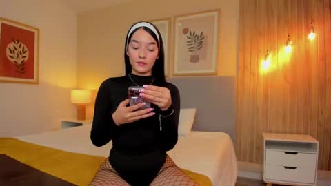 Aurora online show from 02.25.25