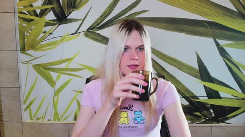 Aurora online show from 12.22.24