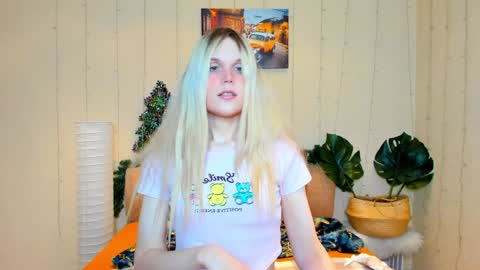 Aurora online show from 01.25.25