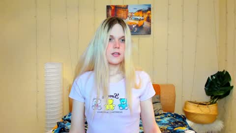 Aurora online show from 02.01.25
