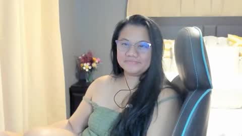 Snapshot of auroramaze88 chatting on 05.23.26 Auroramaze88 online show from 05.23.26
