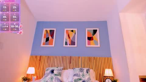 Snapshot of aurorapink_ chatting on 02.06.26 Aurora online show from 02.06.26