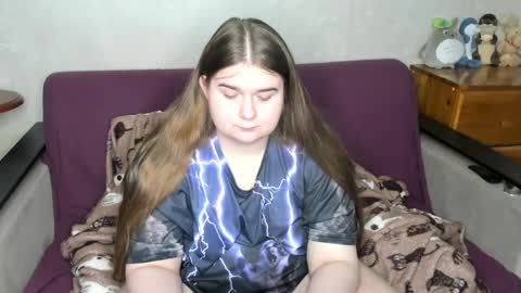 Snapshot of aushpana chatting on 02.21.25 aushpana online show from 02.21.25