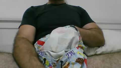 Snapshot of aussdiver chatting on 12.17.24 Aussie online show from 12.17.24