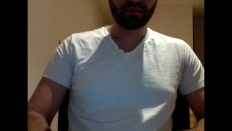 Snapshot of aussie099 chatting on 12.23.24 aussie099 online show from 12.23.24