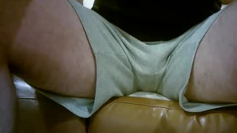 Snapshot of aussie5892 chatting on 01.03.25 Justin online show from 01.03.25