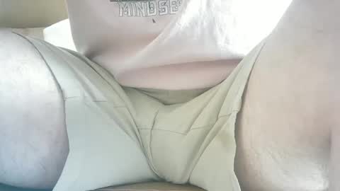 Snapshot of aussie5892 chatting on 03.10.25 Justin online show from 03.10.25