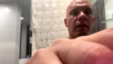 aussieboycal online show from 10.05.25