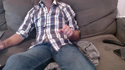 Snapshot of aussiemanvslady chatting on 03.07.25 AussieDeviantsAnomymous online show from 03.07.25