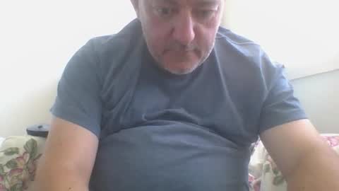 chatbateaussie online show from 10.24.25