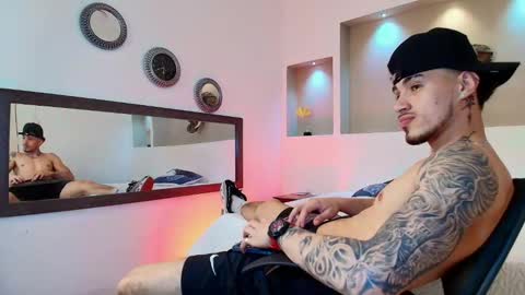 Snapshot of austin_collinss chatting on 01.25.25 AUSTIN online show from 01.25.25