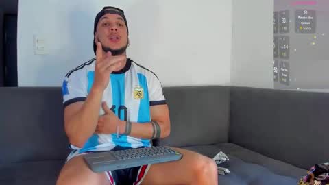 Snapshot of austin_curry chatting on 11.12.25 A online show from 11.12.25