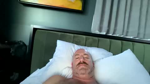 austintoner85 online show from 10.15.25