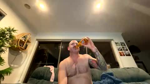 Snapshot of austintoner85 chatting on 06.08.26 austintoner85 online show from 06.08.26