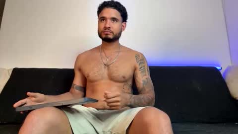 AustinTorres  online show from 04.14.26