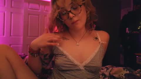 Autie 3 online show from 02.25.26