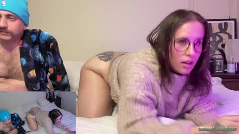 Snapshot of autumncabinfever chatting on 02.02.25 Autumn Cabin Fever online show from 02.02.25