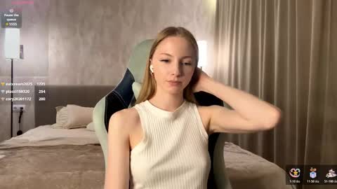 Annie online show from 11.28.25