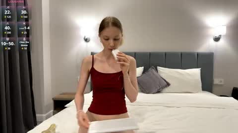Annie online show from 05.25.26