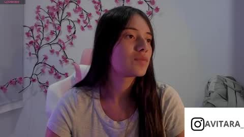Snapshot of ava_broown chatting on 06.10.26 online show from 06.10.26