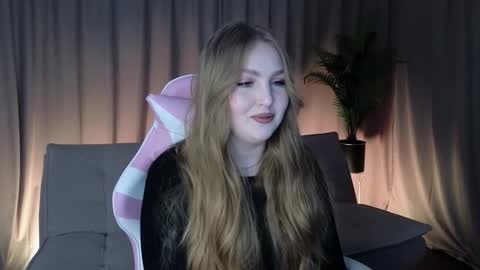 Snapshot of avabitoni chatting on 02.24.26 avabitoni online show from 02.24.26