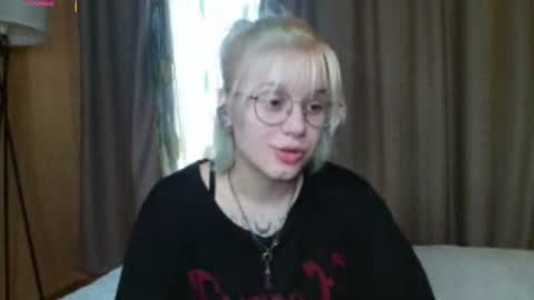 avaobierne online show from 06.10.26
