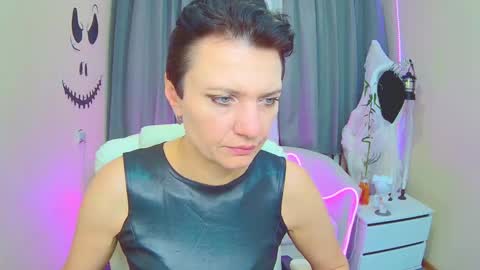 avasaturnian online show from 11.06.25