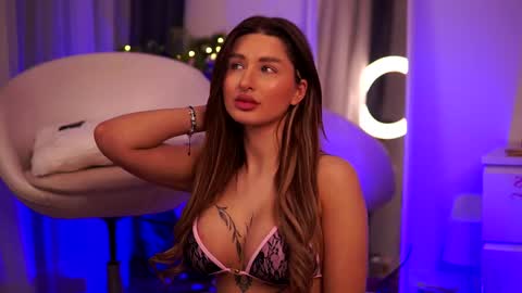 Carina online show from 01.22.25