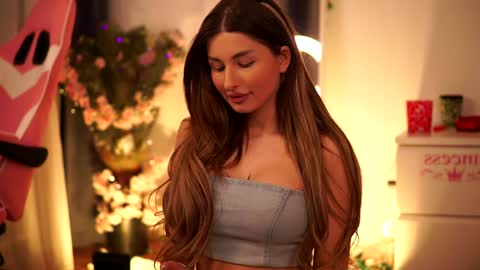 Carina online show from 02.01.25