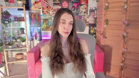 Avie online show from 01.23.25