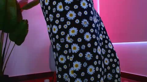 Snapshot of aveline_nuit chatting on 02.02.26 Hi im aqua is nice with me online show from 02.02.26