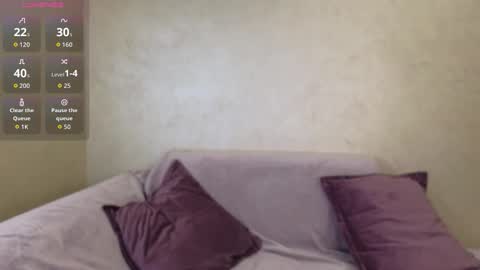 Snapshot of avemilissa chatting on 11.03.25 Lissa online show from 11.03.25