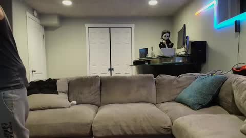 Snapshot of averageandsum chatting on 09.23.25 averageandsum online show from 09.23.25