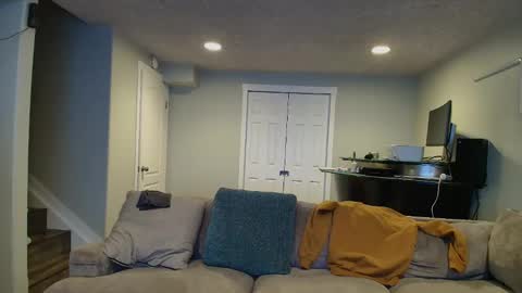 Snapshot of averageandsum chatting on 10.31.25 averageandsum online show from 10.31.25