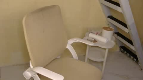 Snapshot of averageuncut1 chatting on 10.20.25 Rhian online show from 10.20.25