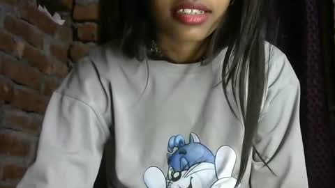 Snapshot of avery_lust01 chatting on 01.27.25 avery_lust01 online show from 01.27.25