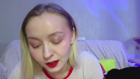 Snapshot of avgustina_love chatting on 01.25.25 avgustina_love online show from 01.25.25