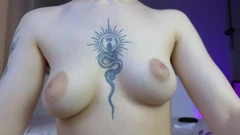 avgustina_love online show from 04.19.26