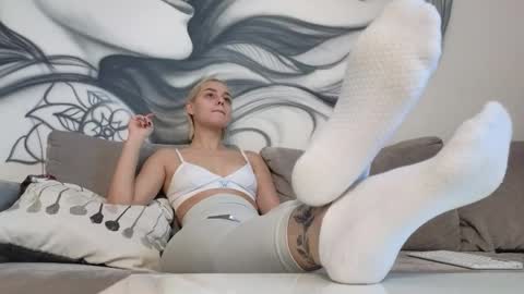 Goddess Avrora online show from 11.16.25