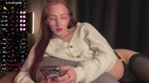 Snapshot of avril_pearly_ chatting on 03.09.25 avril_pearly_ online show from 03.09.25