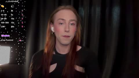 avril_pearly_ online show from 03.25.26