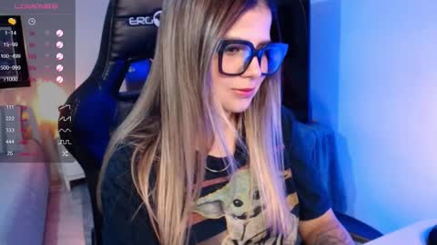 Avrill Morgan online show from 10.19.25