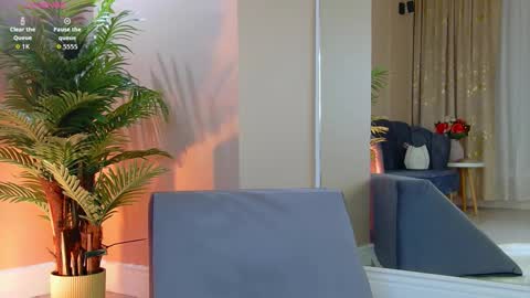 AVRILL CYRUX online show from 09.09.25