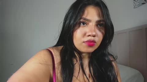 Snapshot of avrilrizox chatting on 02.02.25 avrilrizox online show from 02.02.25