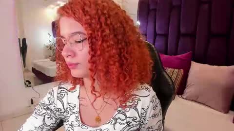 Avril  online show from 11.26.25