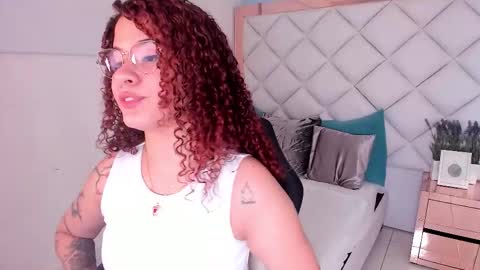 Avril  online show from 01.10.26